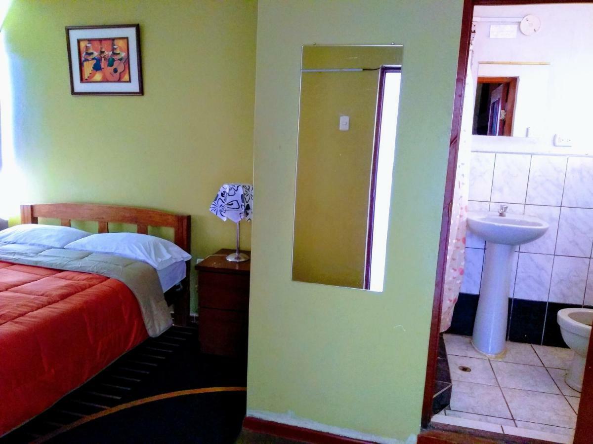 Casa Blanca Hospedaje Huamancaca Pokój zdjęcie